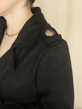 ABRIGO CORTO HEBILLAS CON POLAR