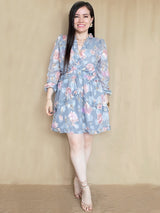 VESTIDO CORTO FULL BOBOS CON PRETINA ESTAMPADO PLOMO