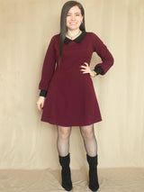 VESTIDO CORTO CON CUELLO