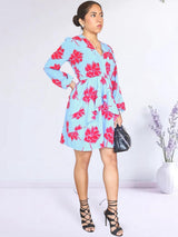 VESTIDO CORTO CAPAS CRUZADAS ESTAMPADO CELESTE