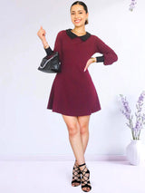VESTIDO CORTO CON CUELLO