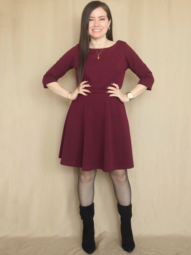 VESTIDO CORTO CON LAZO