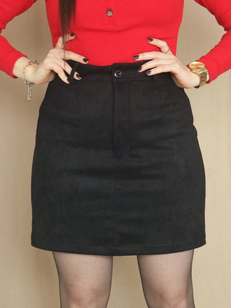 FALDA SHORT CLÁSICA
