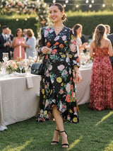 MAXIVESTIDO ENVOLVENTE CON VUELOS ESTAMPADO NEGRO (O)